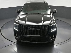 2024 GMC Yukon XL Denali Ultimate — thumbnail 17