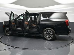 2024 GMC Yukon XL Denali Ultimate — thumbnail 25