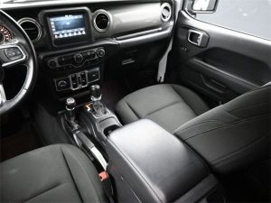 2018 Jeep Wrangler Unlimited Sahara — thumbnail 19