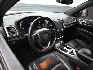 Used 2019 Jeep Grand Cherokee Limited SUV V-6 cyl — thumbnail 13