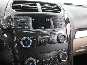 Used 2018 Ford Explorer SUV V-6 cyl — thumbnail 17