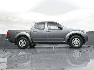 Used 2017 Nissan Frontier SV V6 Truck Crew Cab V-6 cyl — thumbnail 24